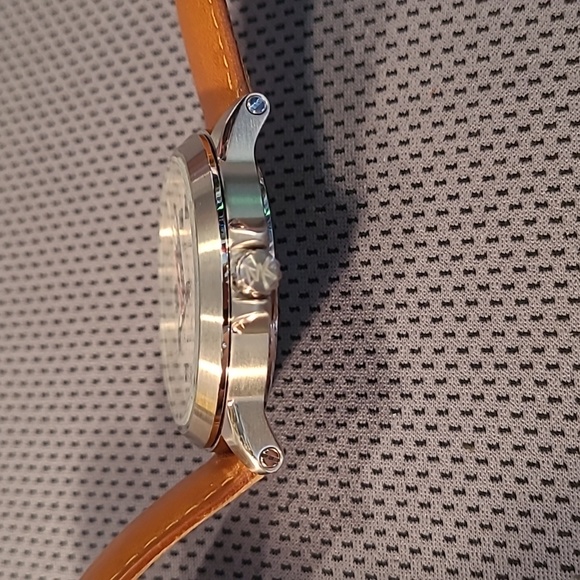 Michael Kors MK8531 Paxton Watch w/Light Brown Leather Strap - Picture 8 of 11